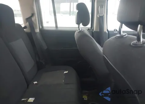 2016 Jeep Patriot Sport from USA, damaged, VIN 1C4NJPBA5GD537015